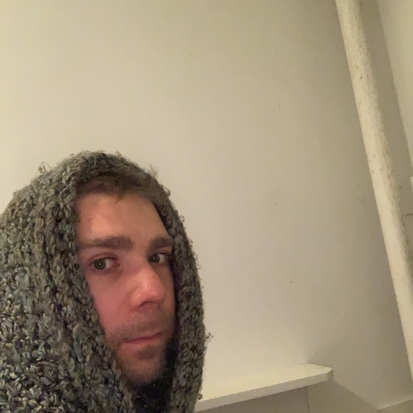 Hand Crocheted 100% Alpaca Wool Hooded Scarve - Picture 3 of 4